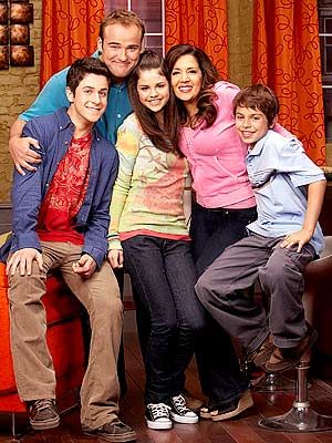 wizards_of_waverly_place.jpg